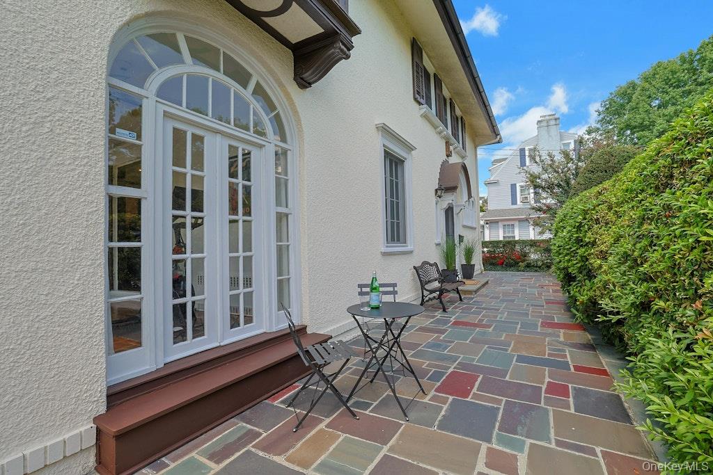 120 Lorraine Avenue – For Sale photo 4
