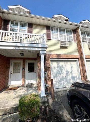 82-76 Country Pointe Circle, Unit 1st Fl