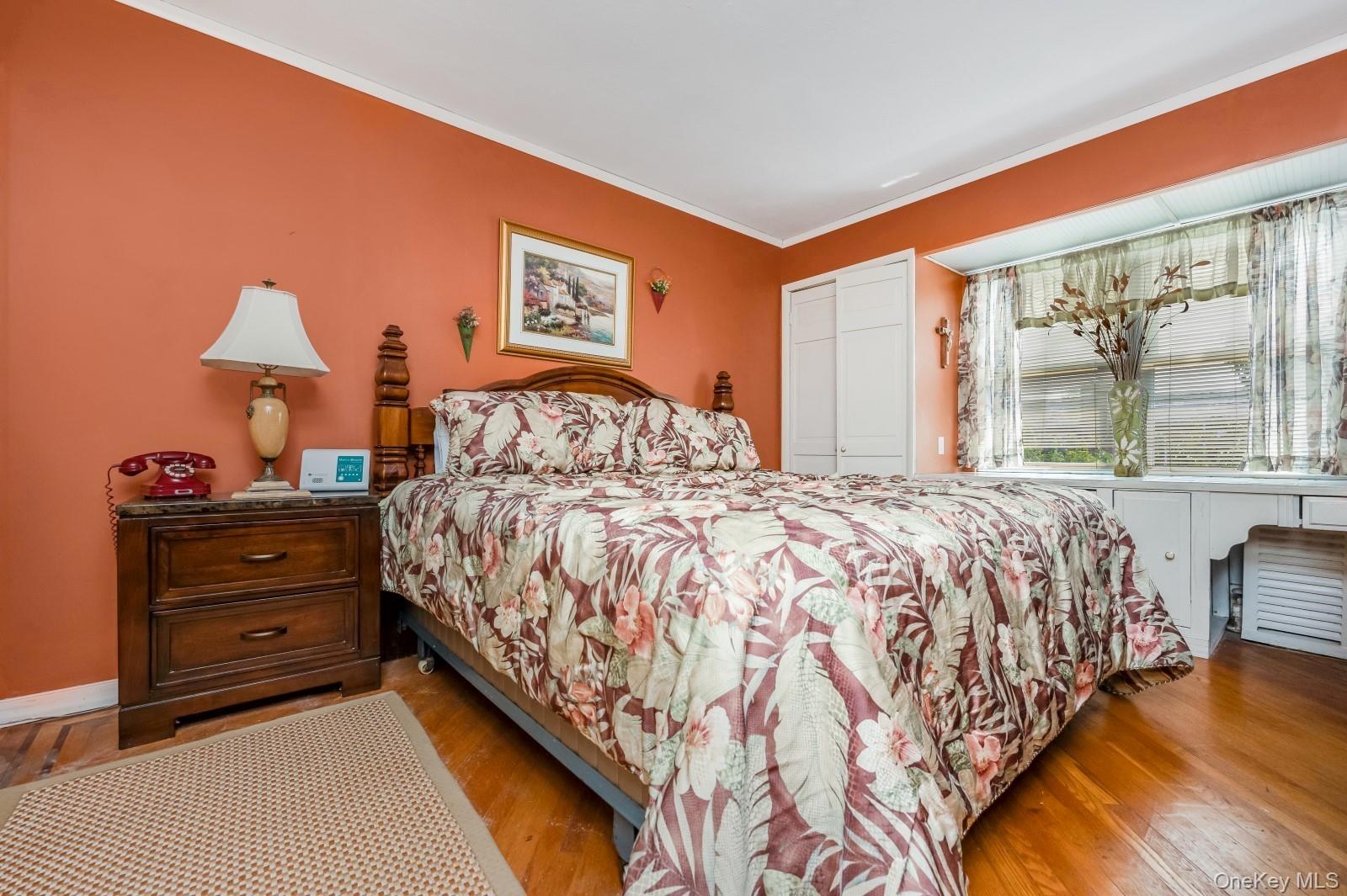65-30 78th Street – For Sale photo 15
