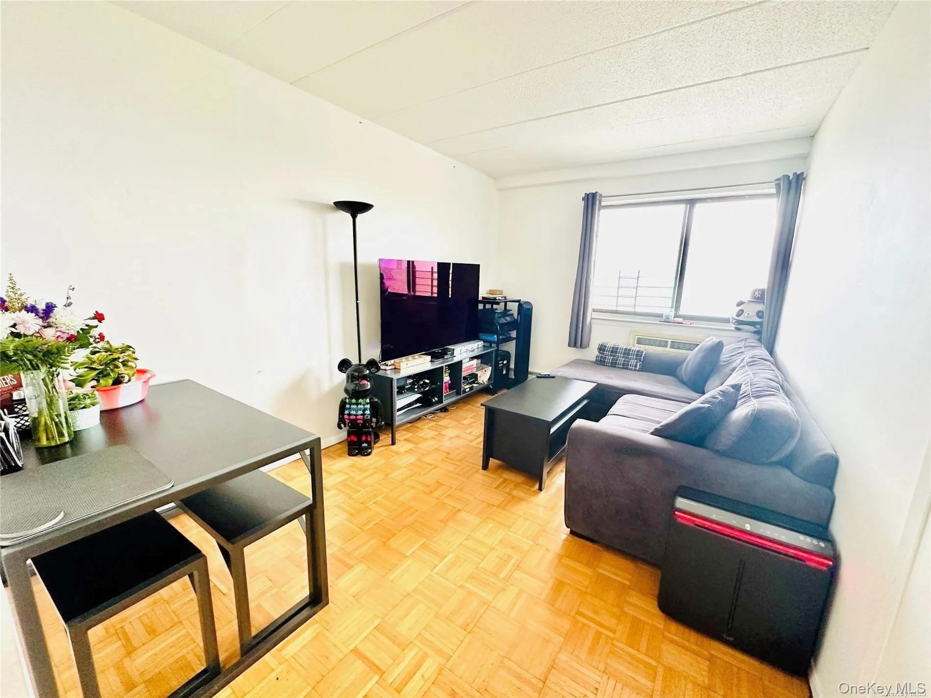92-29 Queens Boulevard, Unit 16H photo 13