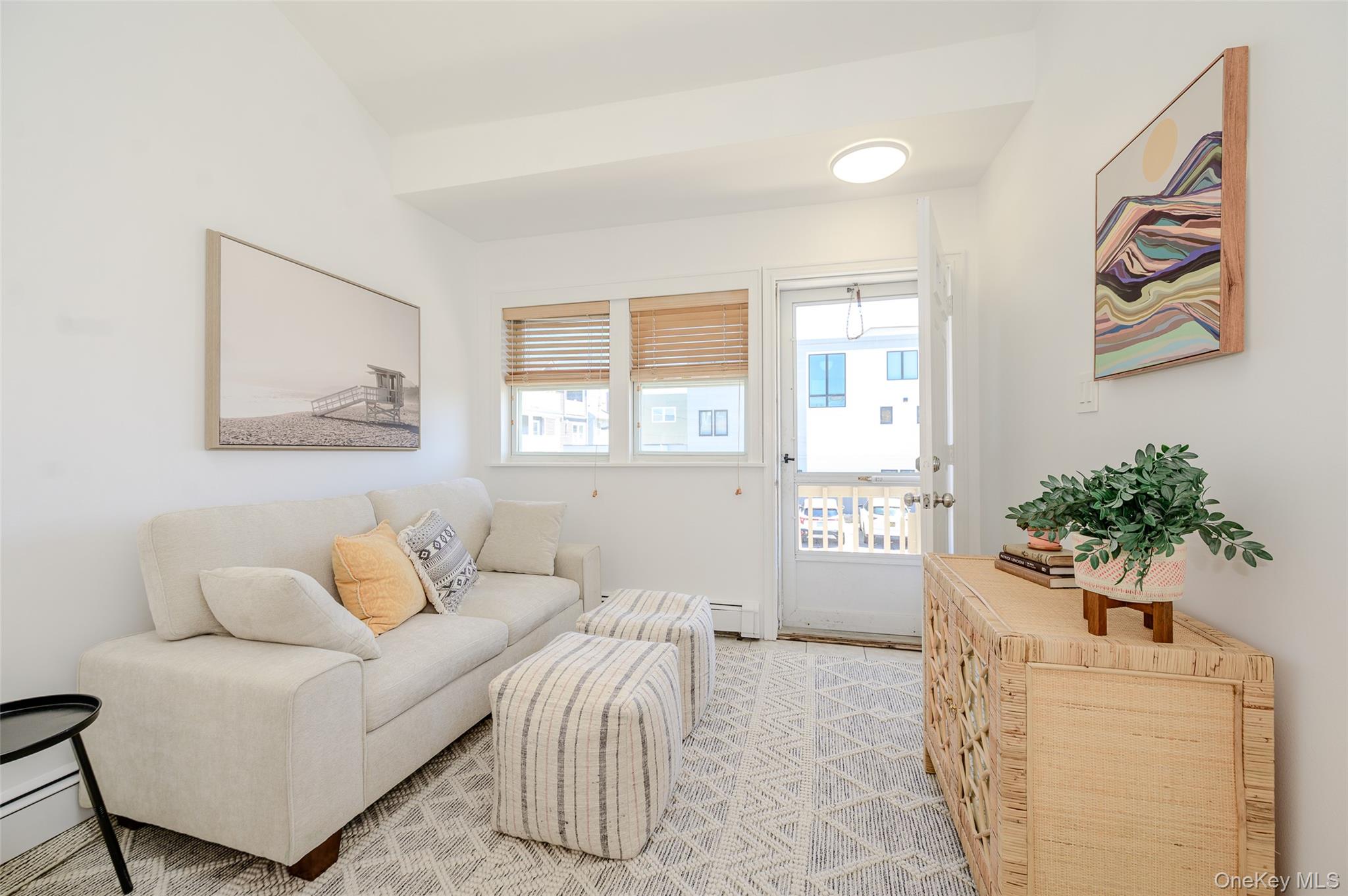 979 Oceanfront St, Unit 11 photo 5