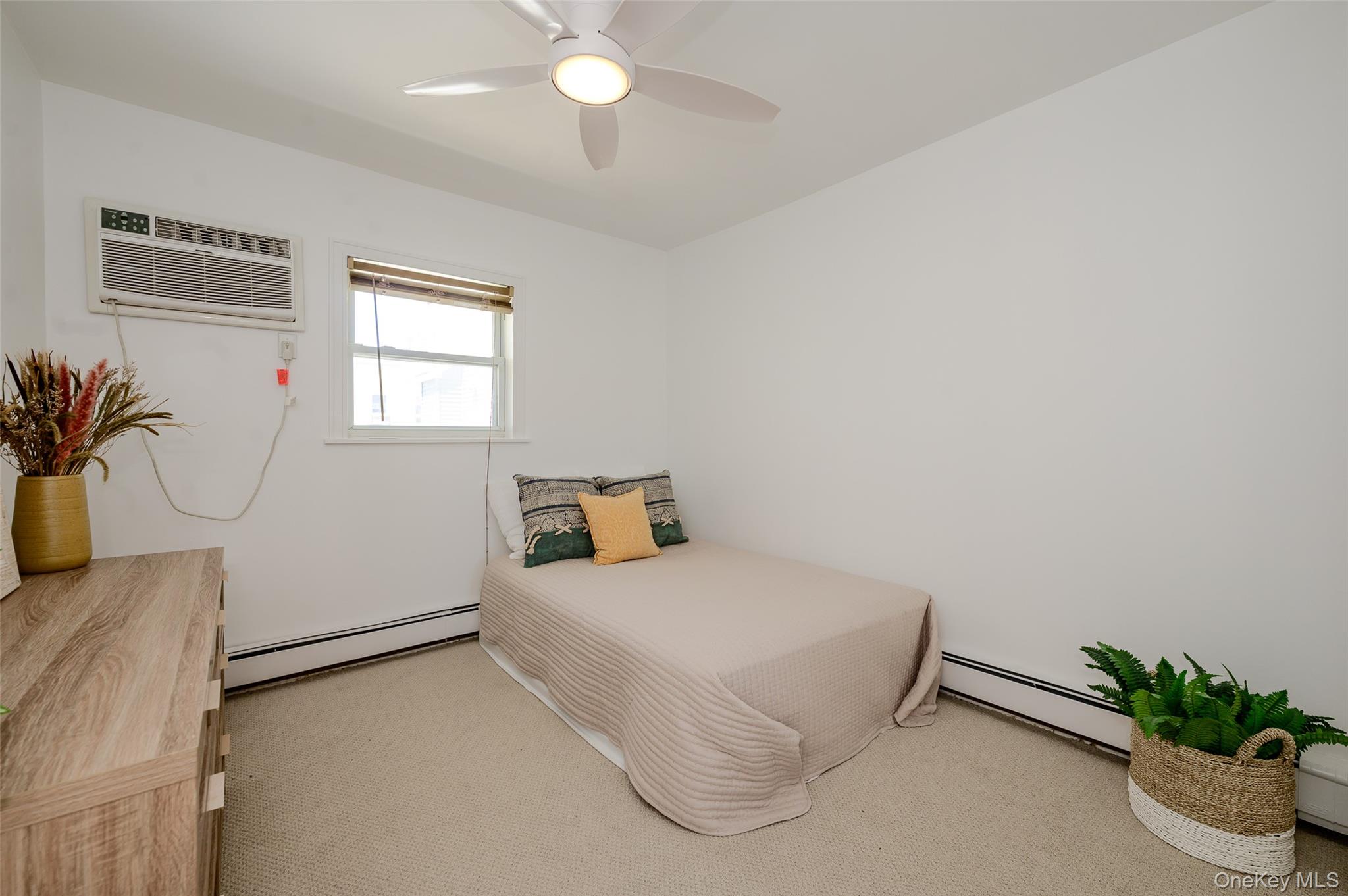 979 Oceanfront St, Unit 11 photo 12