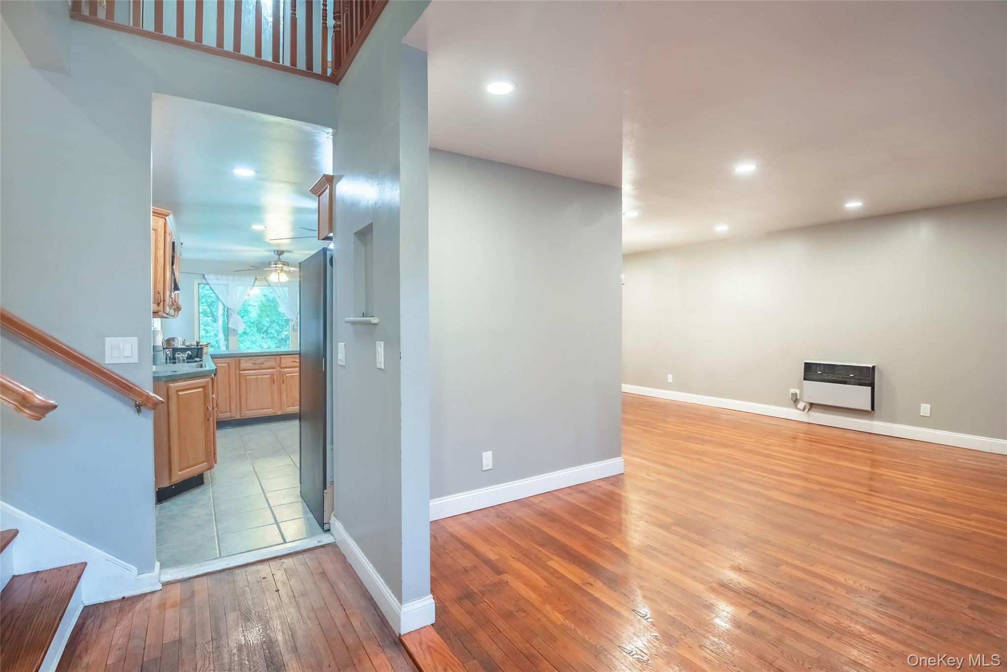 28 Brookdale Road – For Sale photo 3