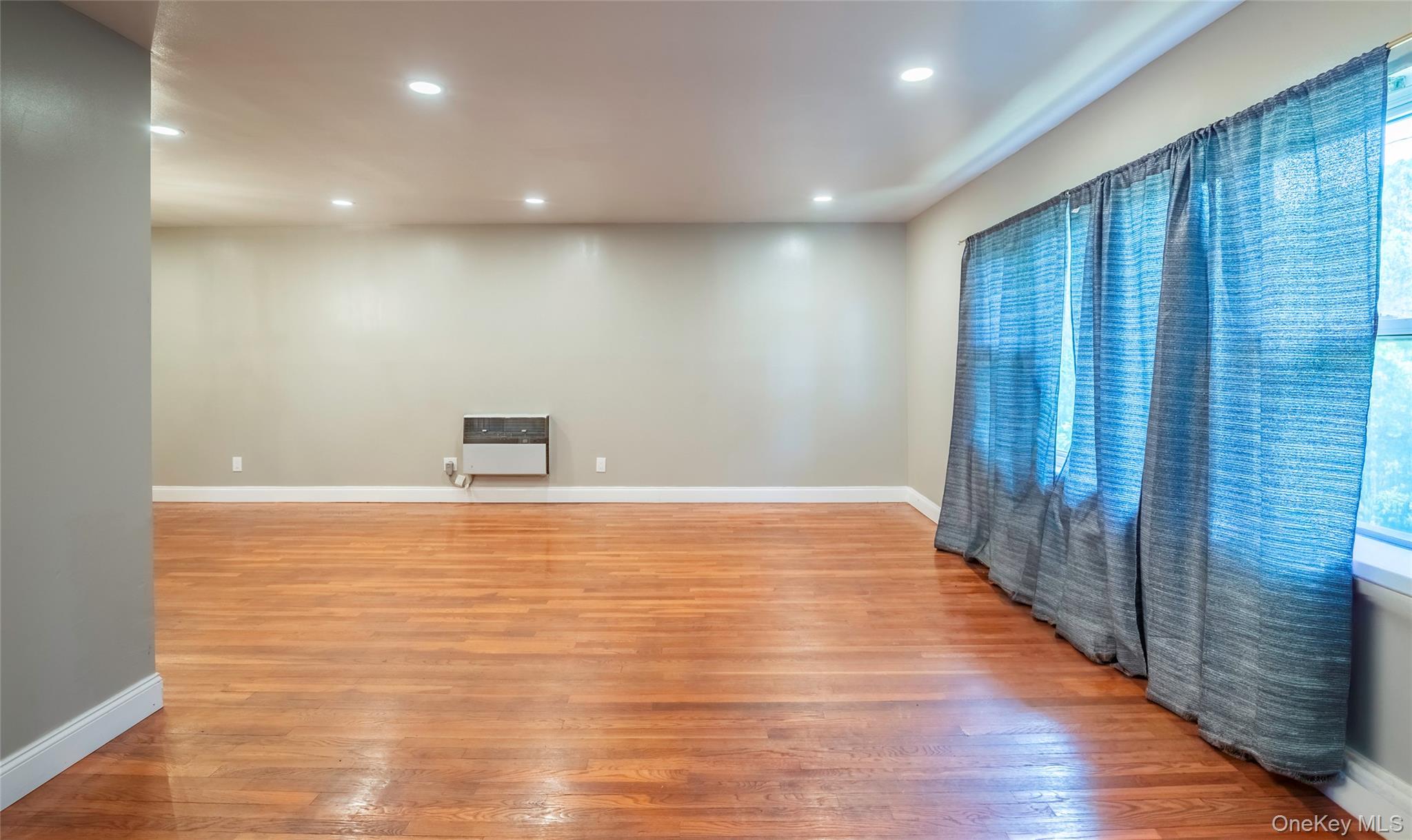 28 Brookdale Road – For Sale photo 4