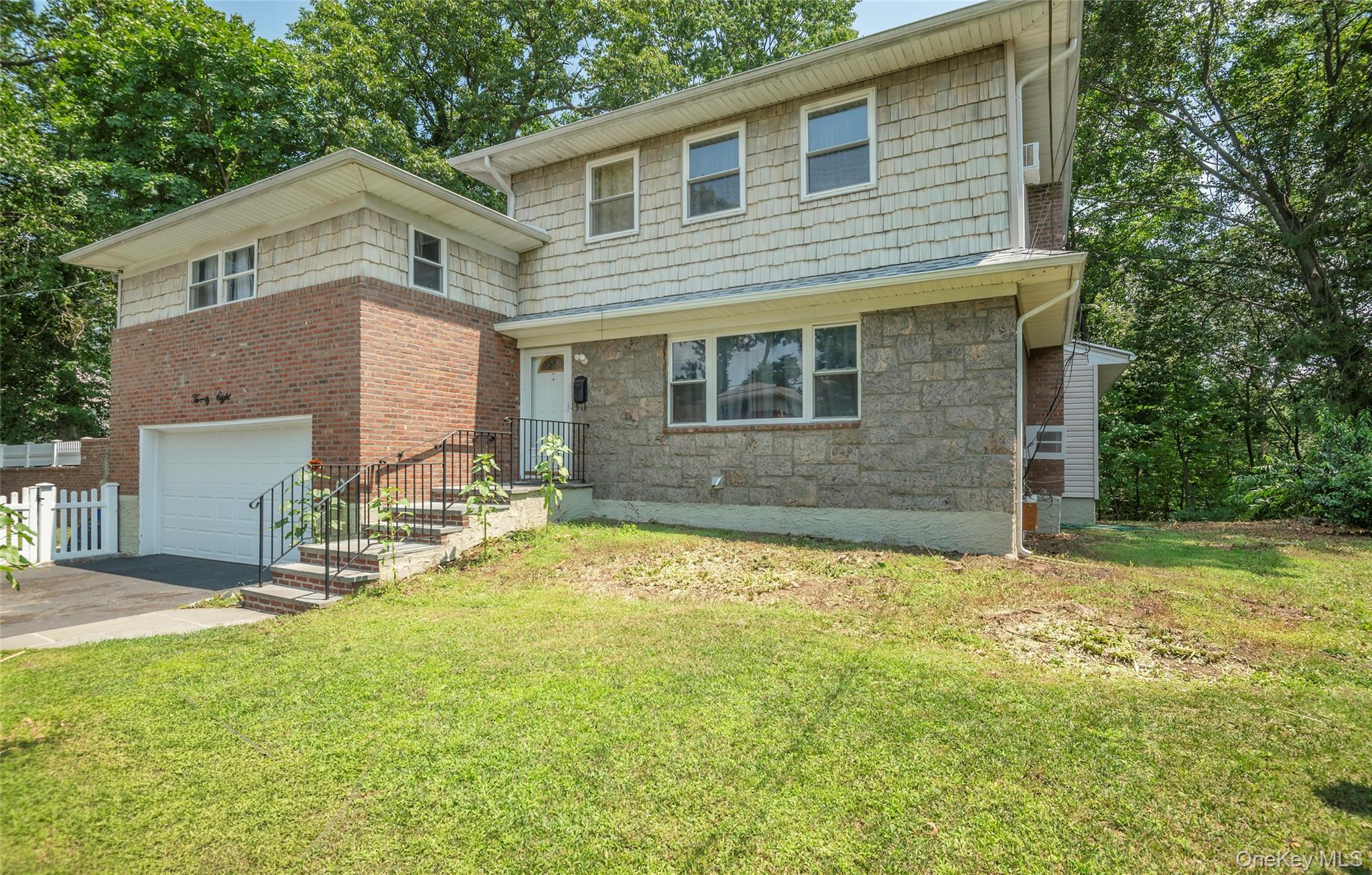 28 Brookdale Road – For Sale photo 2