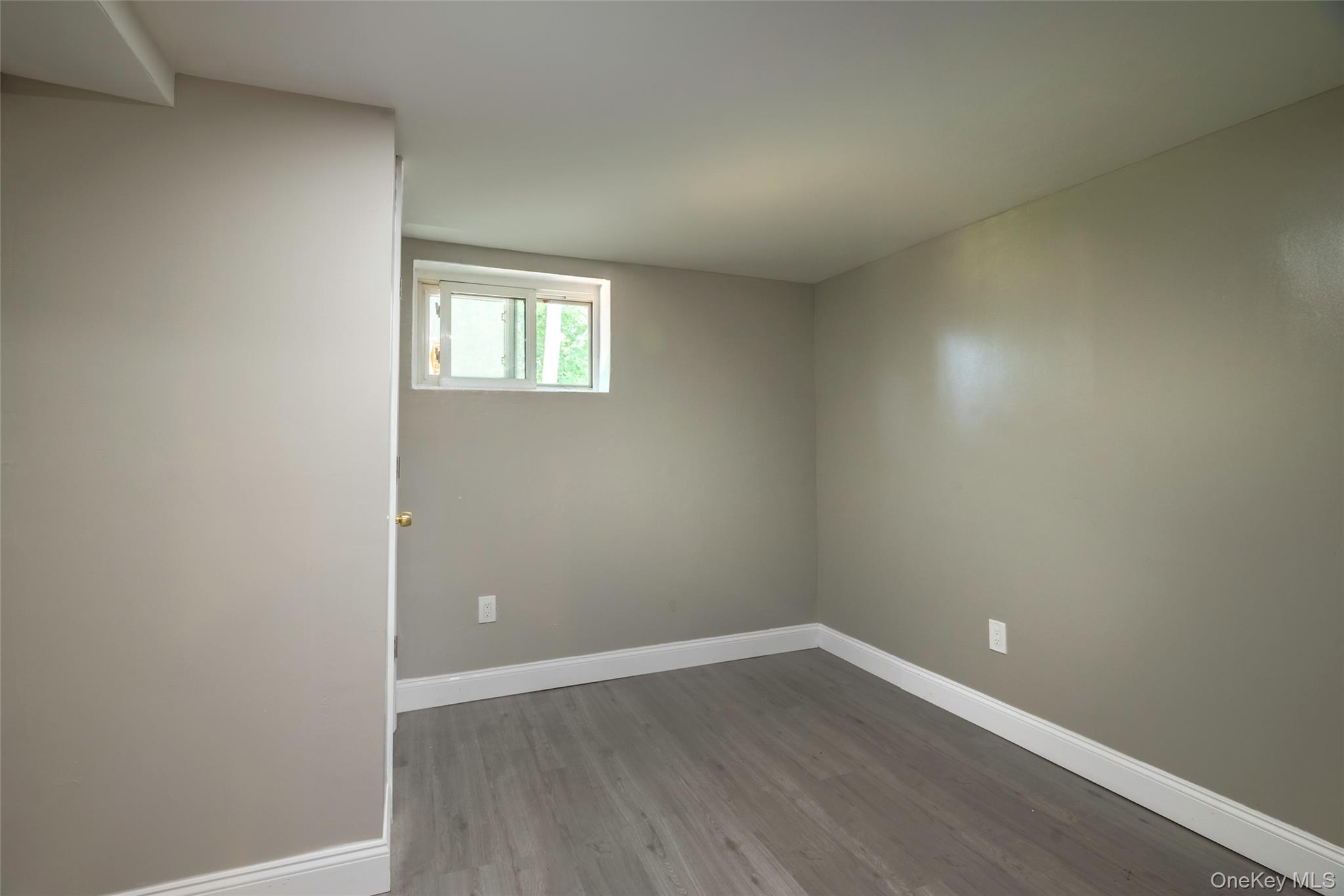 28 Brookdale Road – For Sale photo 26