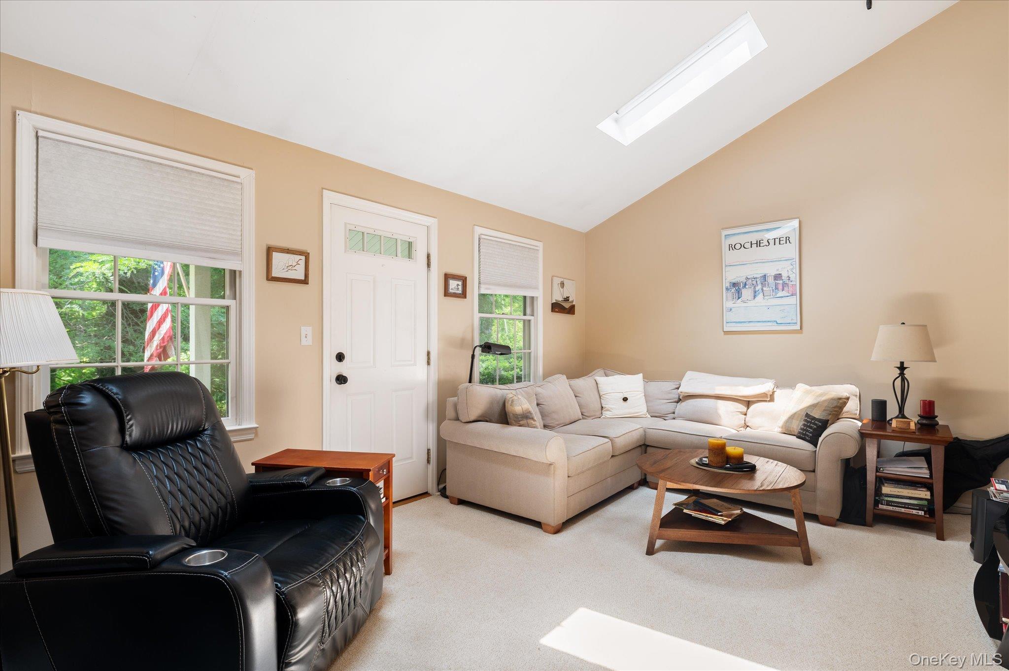 12 Lakeview Drive – For Sale photo 10
