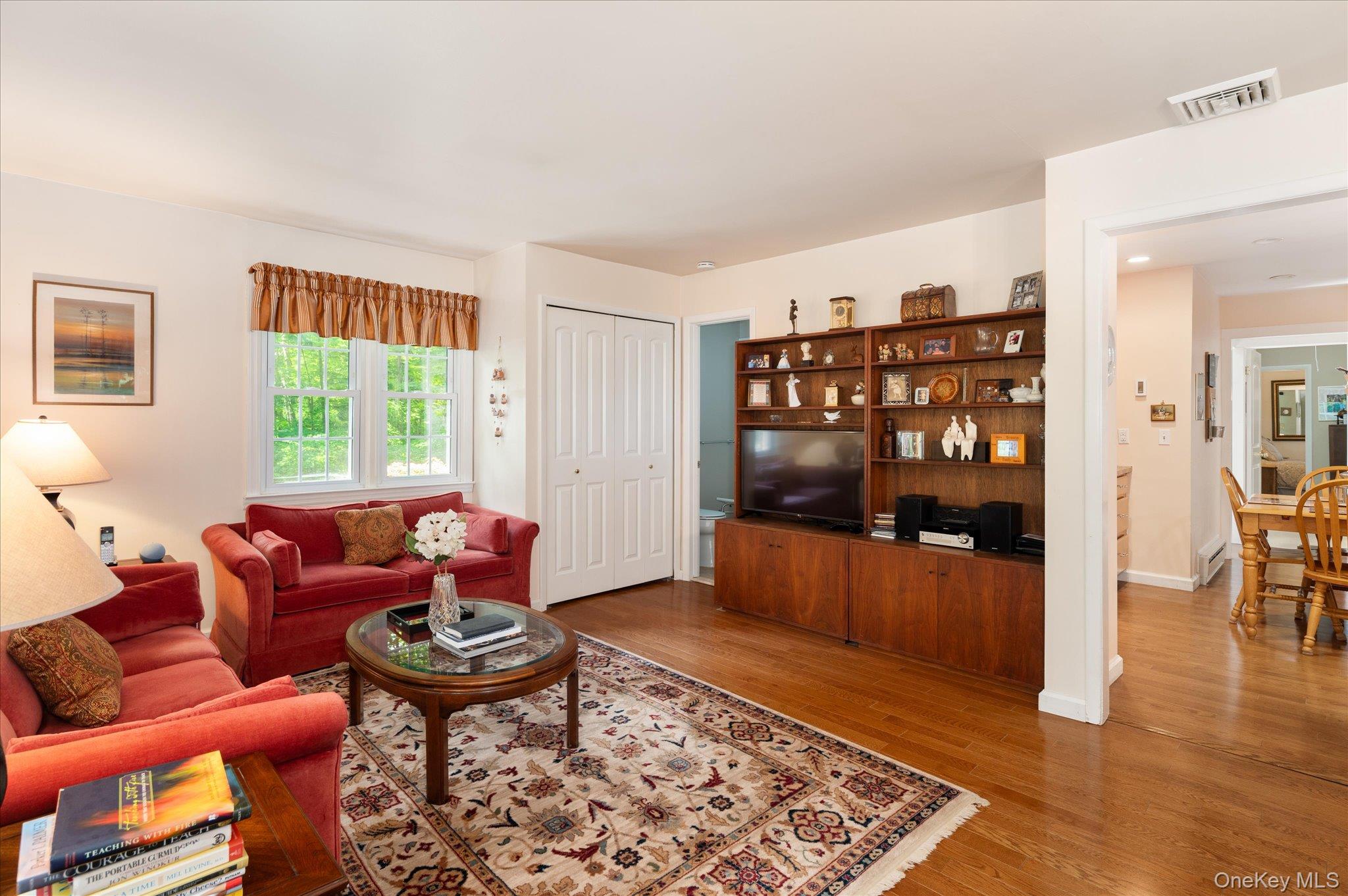12 Lakeview Drive – For Sale photo 16