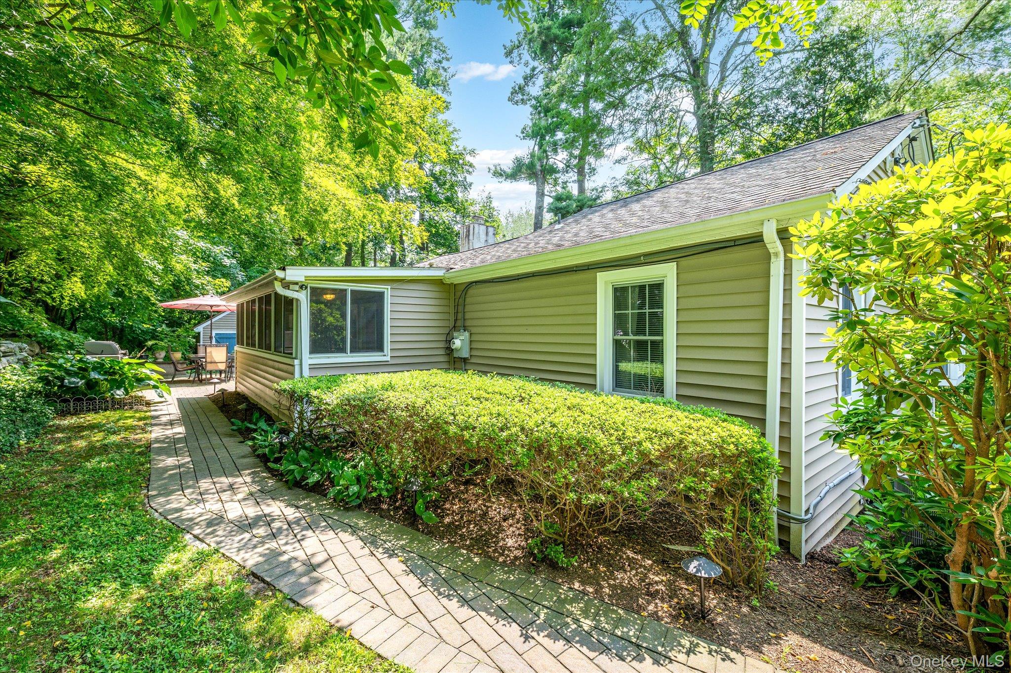 12 Lakeview Drive – For Sale photo 5
