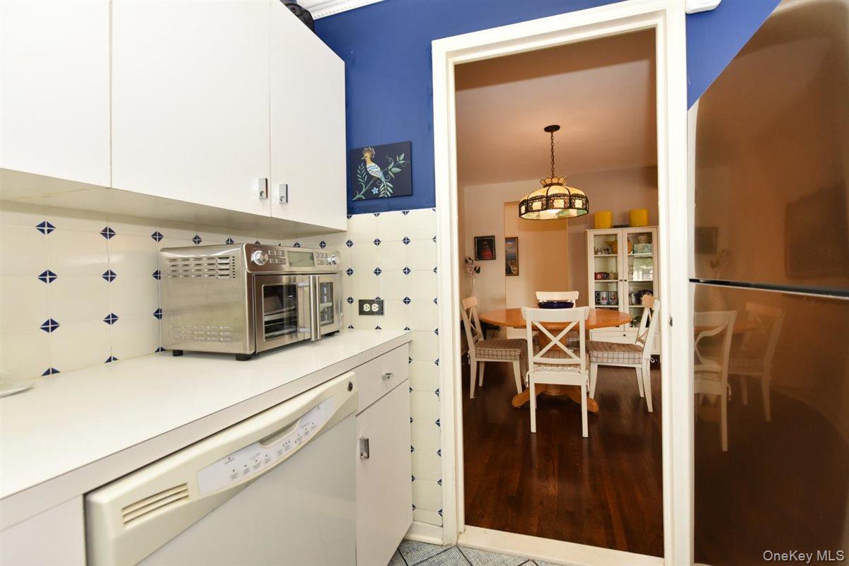 143-50 Hoover Avenue, Unit 104 photo 7