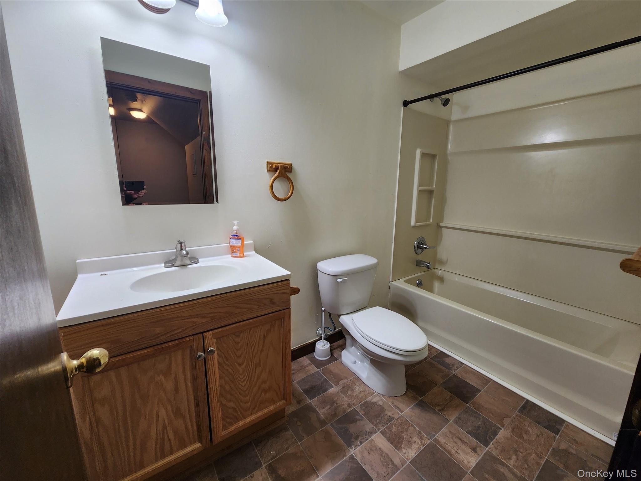 7 Hudson Street, Unit 6 photo 6