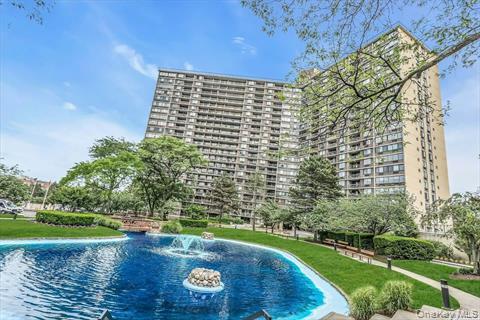 2 Bay Club Drive, Unit 7Y