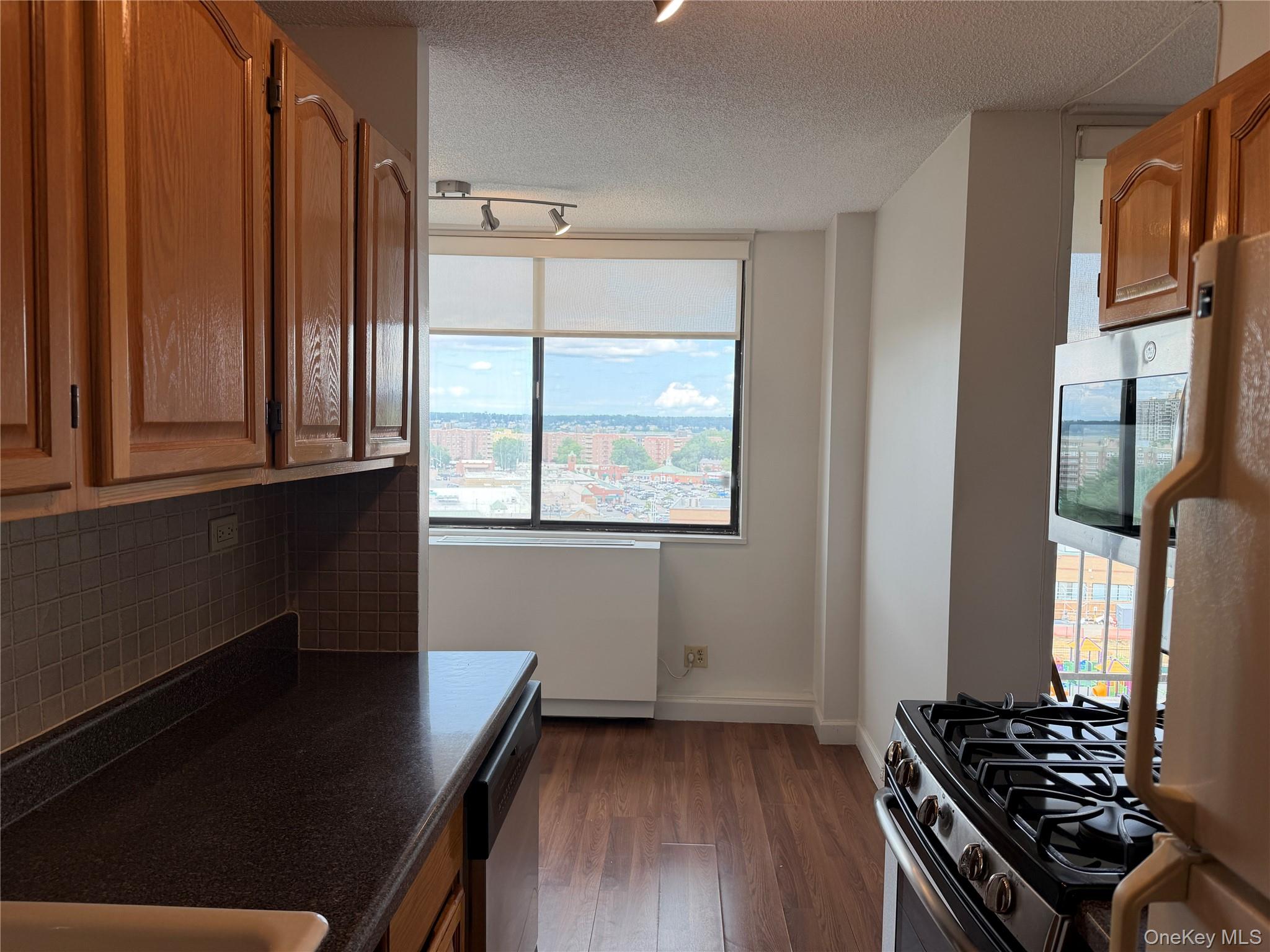 2 Bay Club Drive, Unit 7Y photo 4
