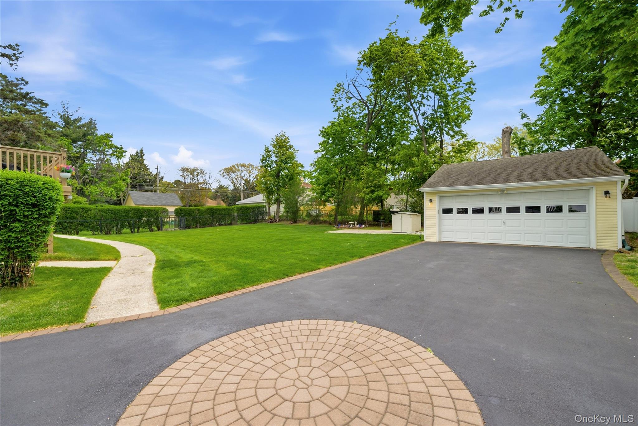 414 Potter Boulevard – For Sale photo 4