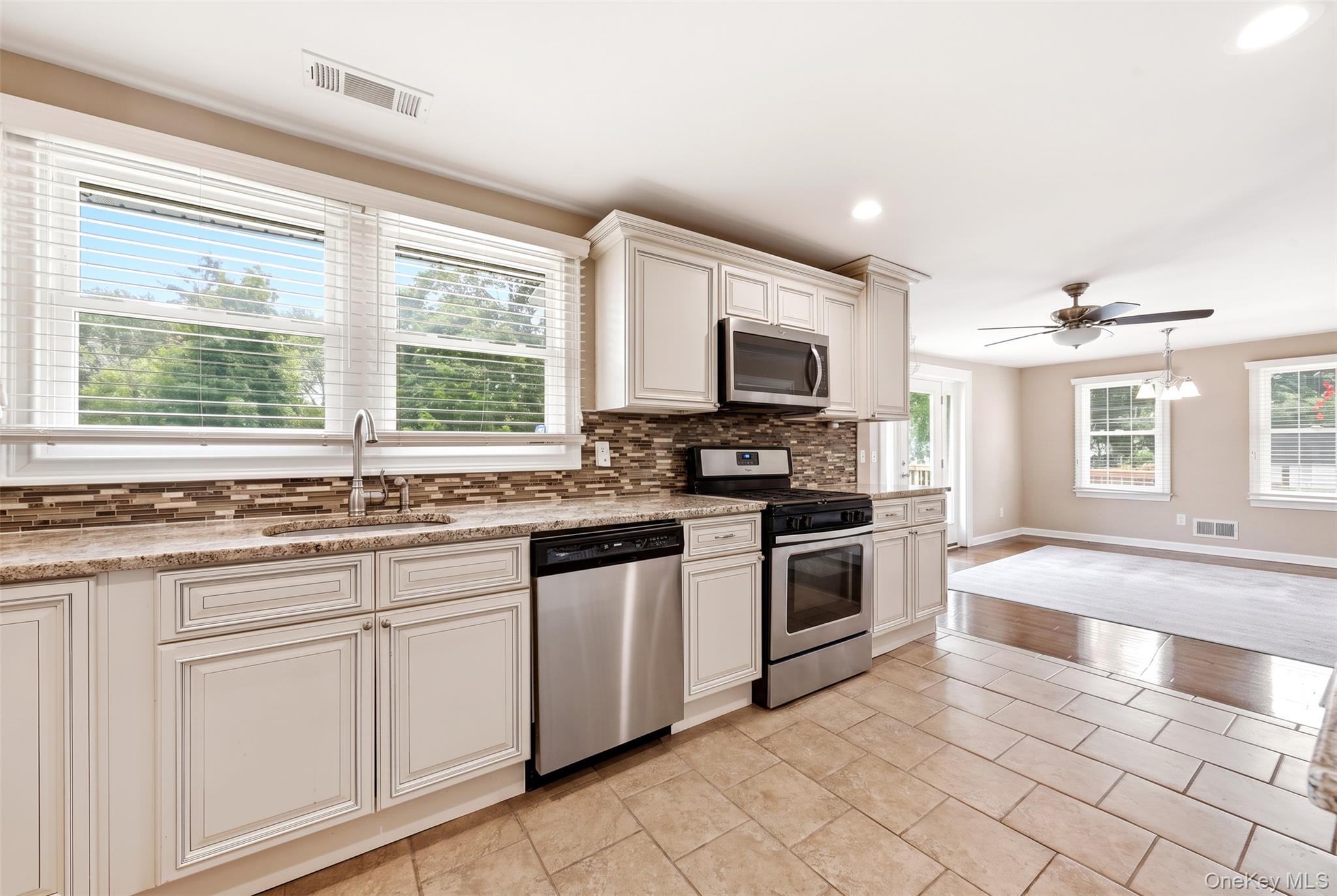 414 Potter Boulevard – For Sale photo 28