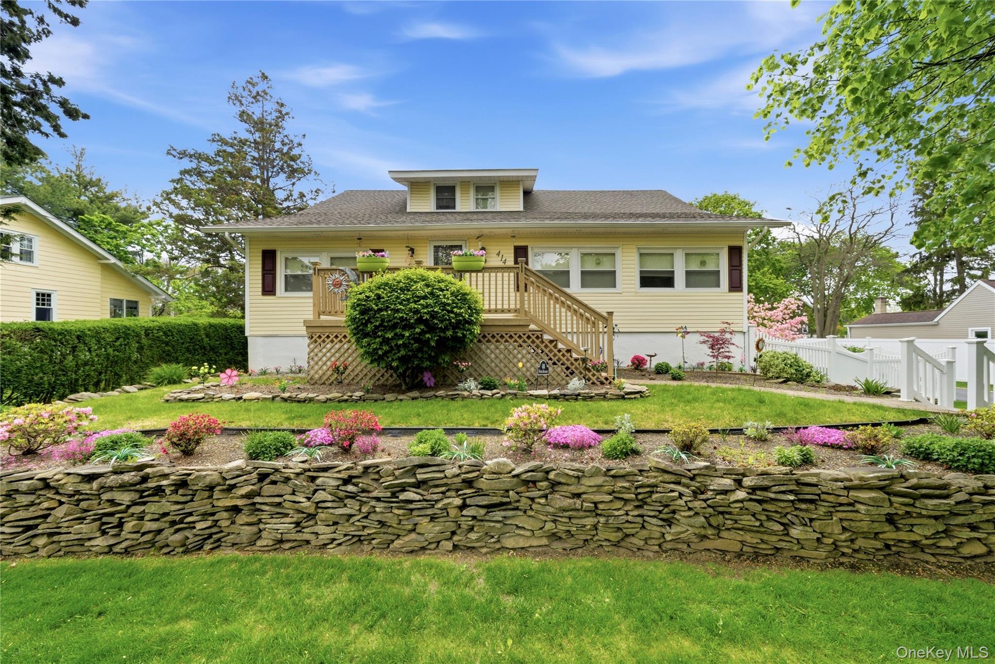414 Potter Boulevard – For Sale
