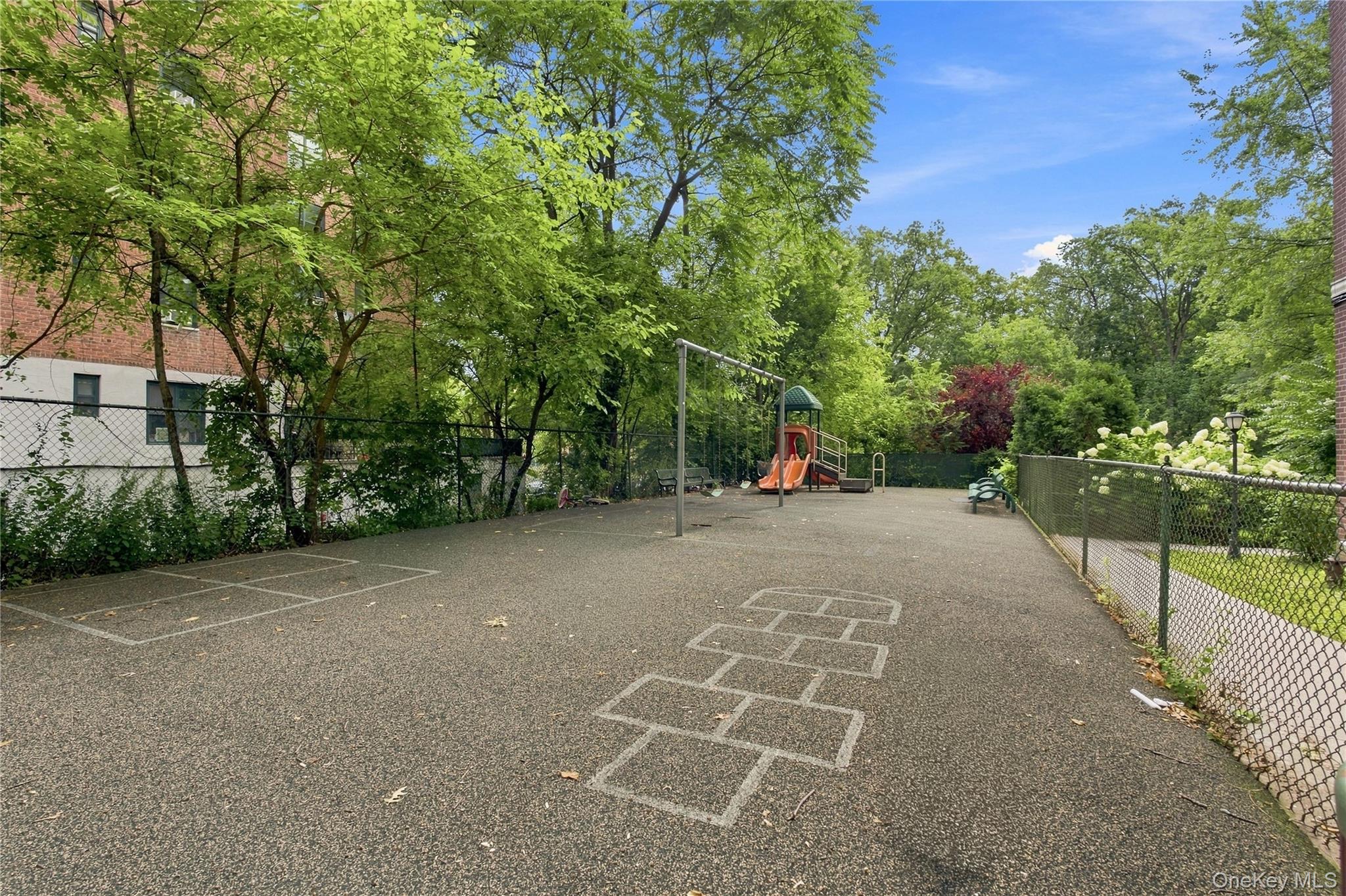 5410 Netherland Avenue, Unit A53 photo 33