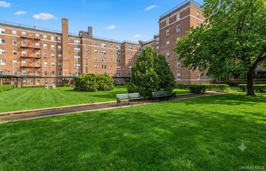 5410 Netherland Avenue, Unit A53 photo 2