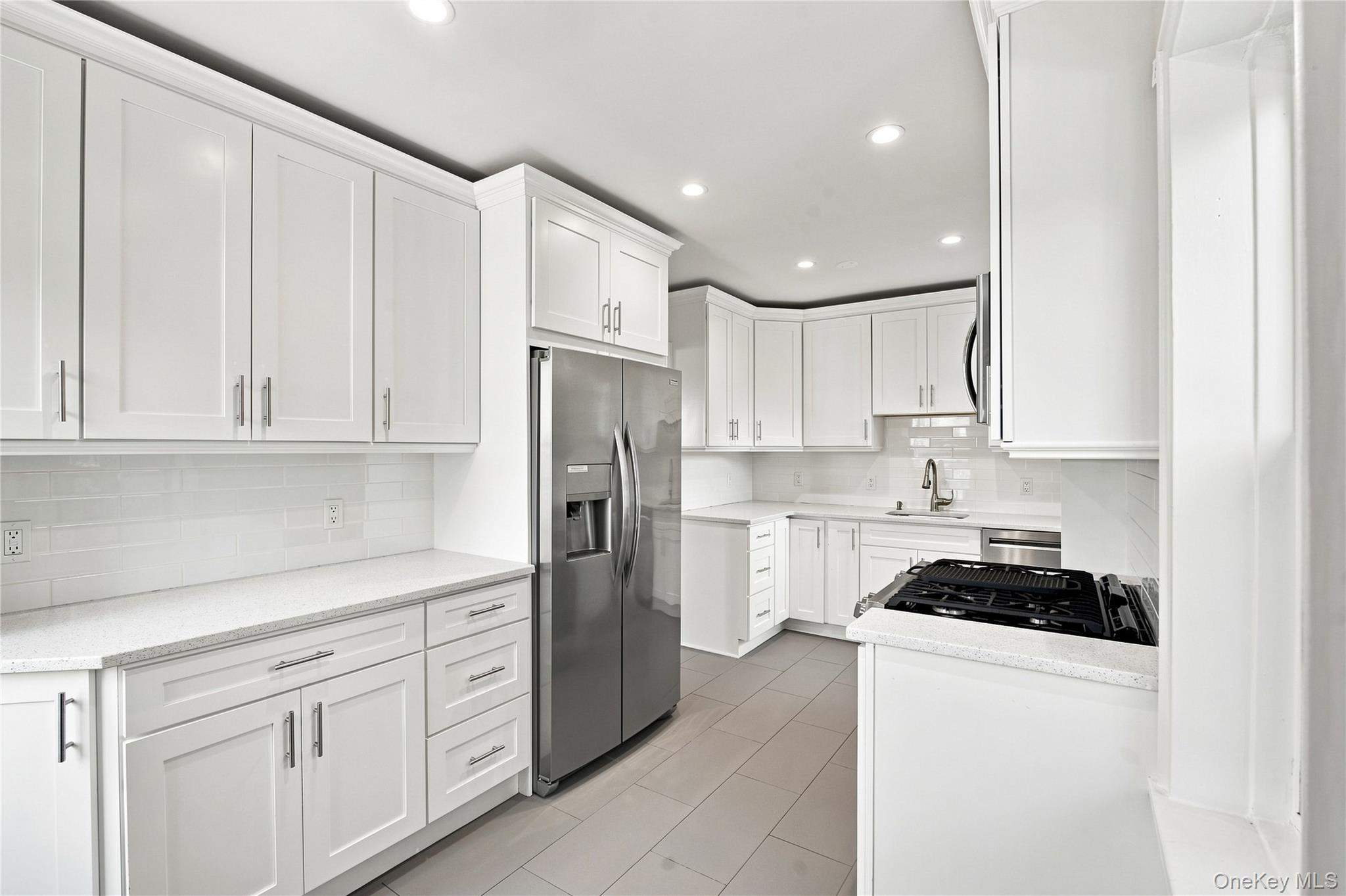 5410 Netherland Avenue, Unit A53 photo 29