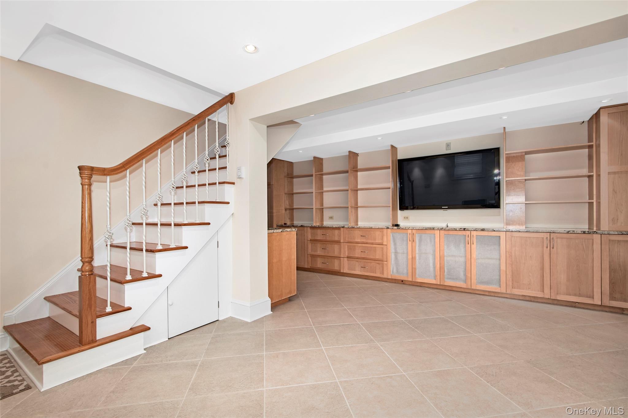 17 Haven Avenue – For Rent photo 24
