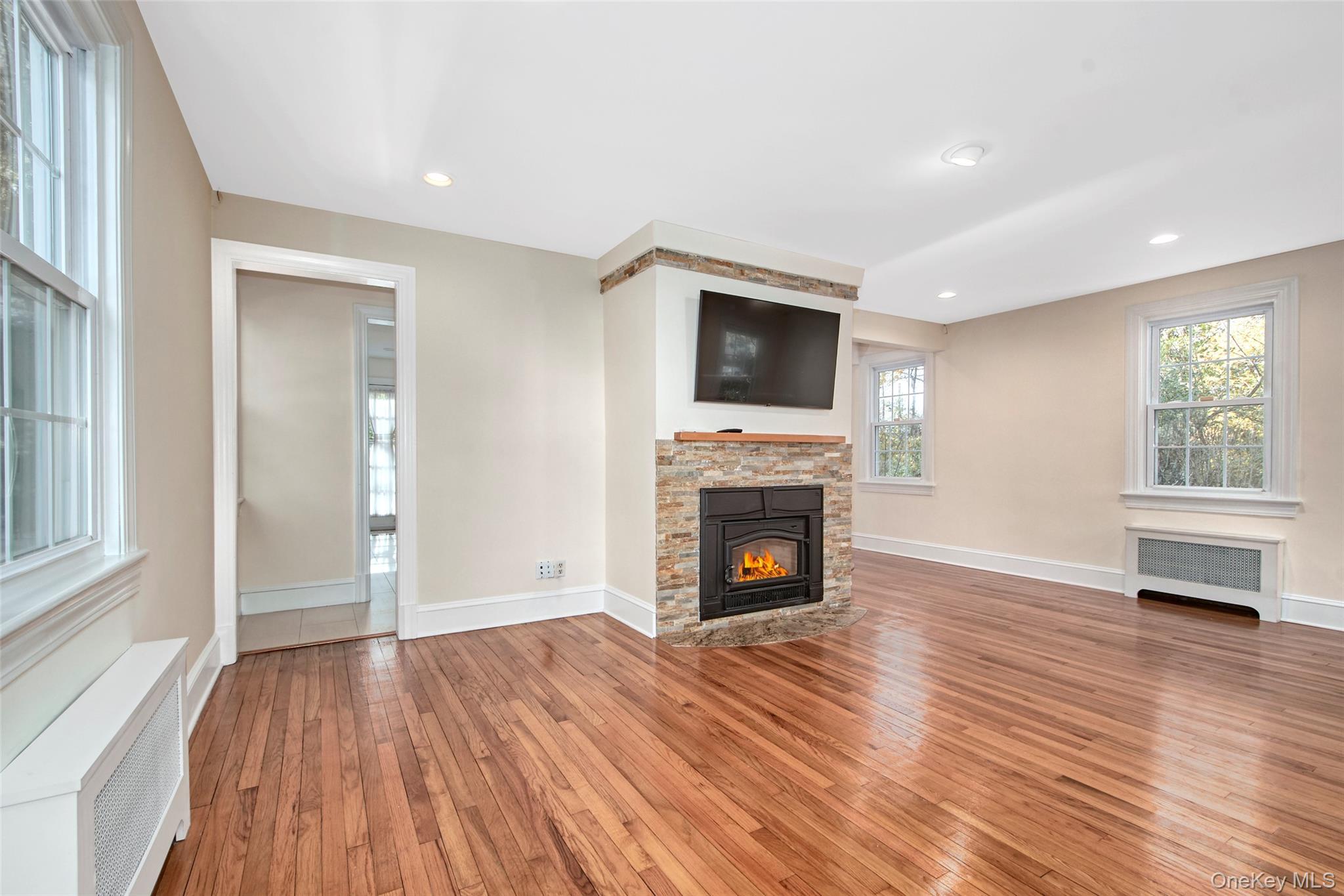 17 Haven Avenue – For Rent photo 9
