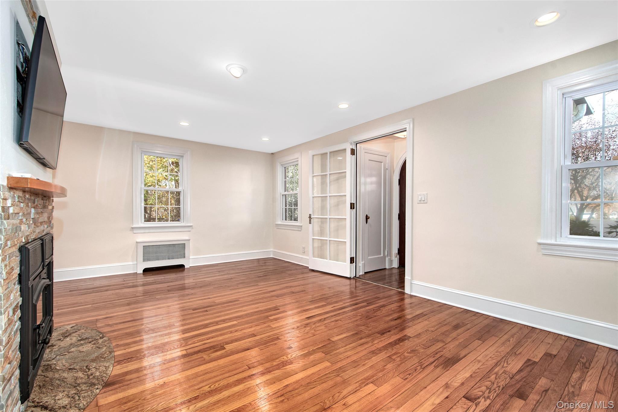 17 Haven Avenue – For Rent photo 10