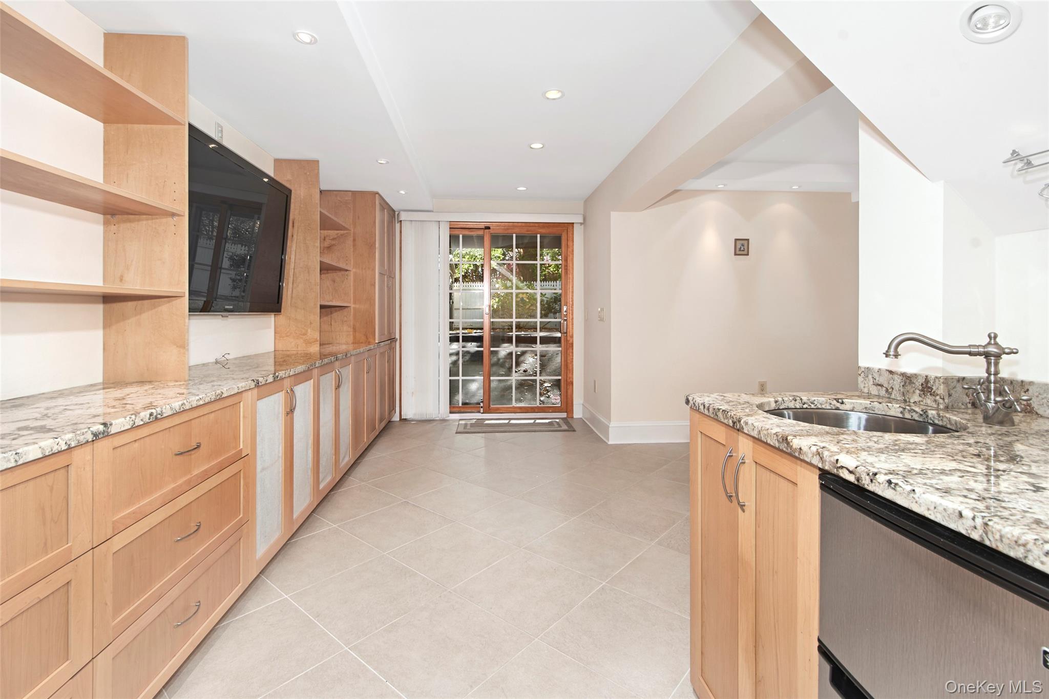 17 Haven Avenue – For Rent photo 27