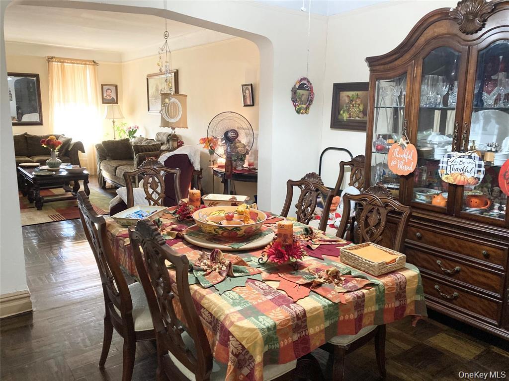 2166 Bronx Park East, Unit 6C photo 4