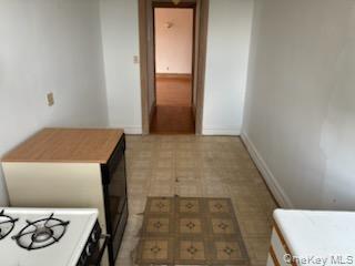 160-15 Powells Cove Boulevard, Unit E301 photo 12
