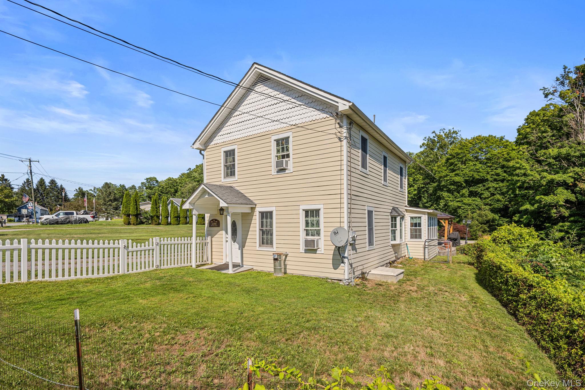 39 Main Street – For Sale photo 3