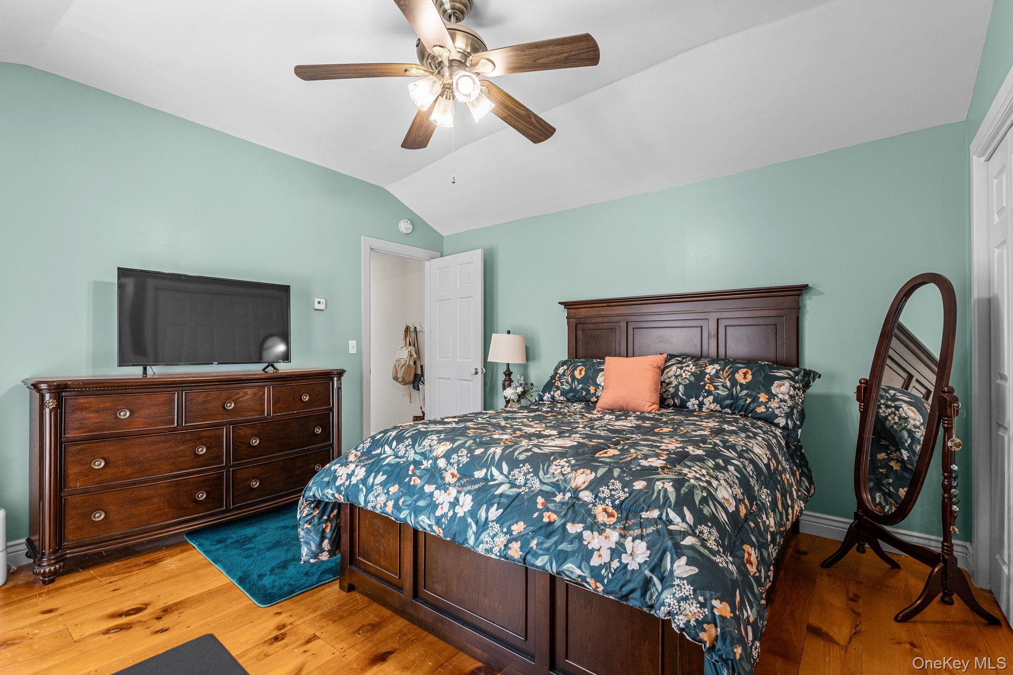 39 Main Street – For Sale photo 16