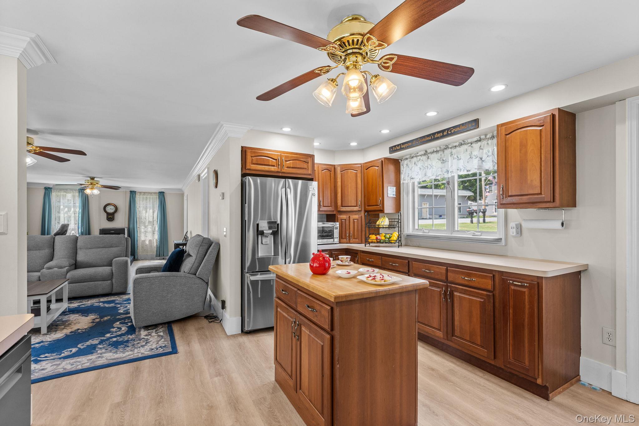 39 Main Street – For Sale photo 10