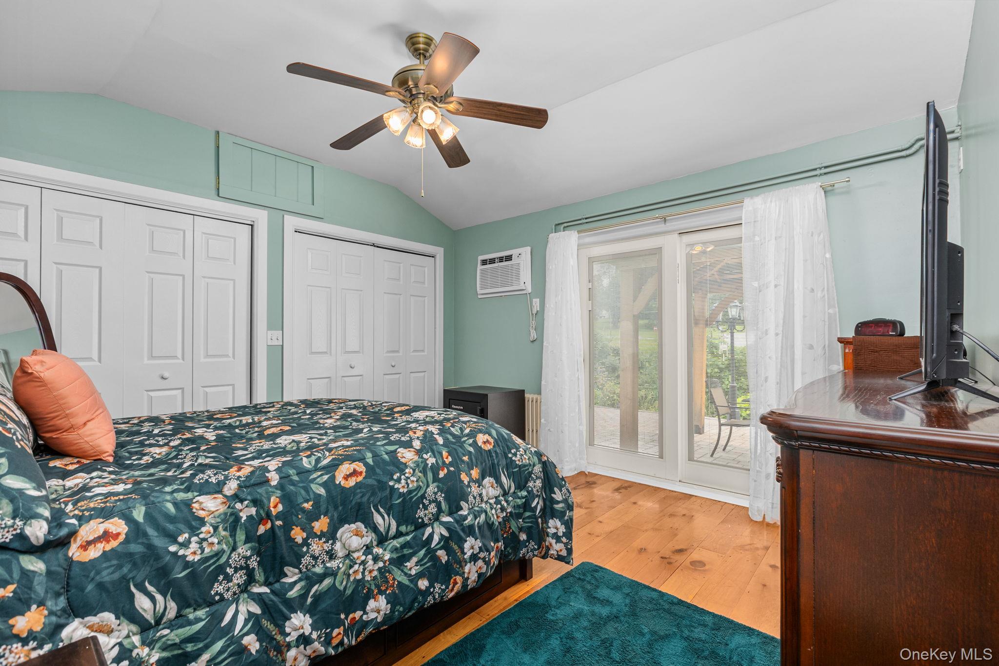 39 Main Street – For Sale photo 17