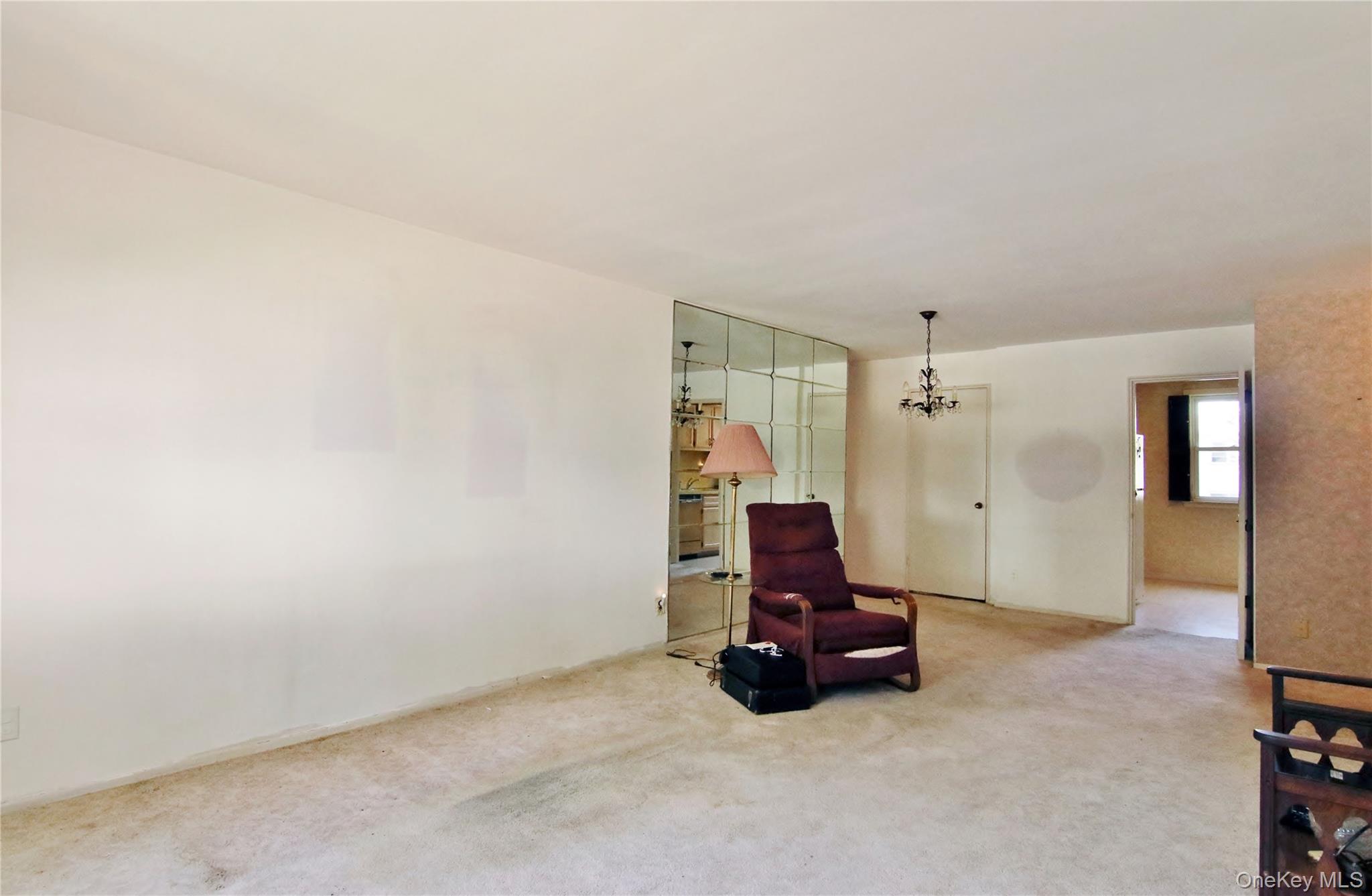 35 Avon Circle, Unit A photo 15