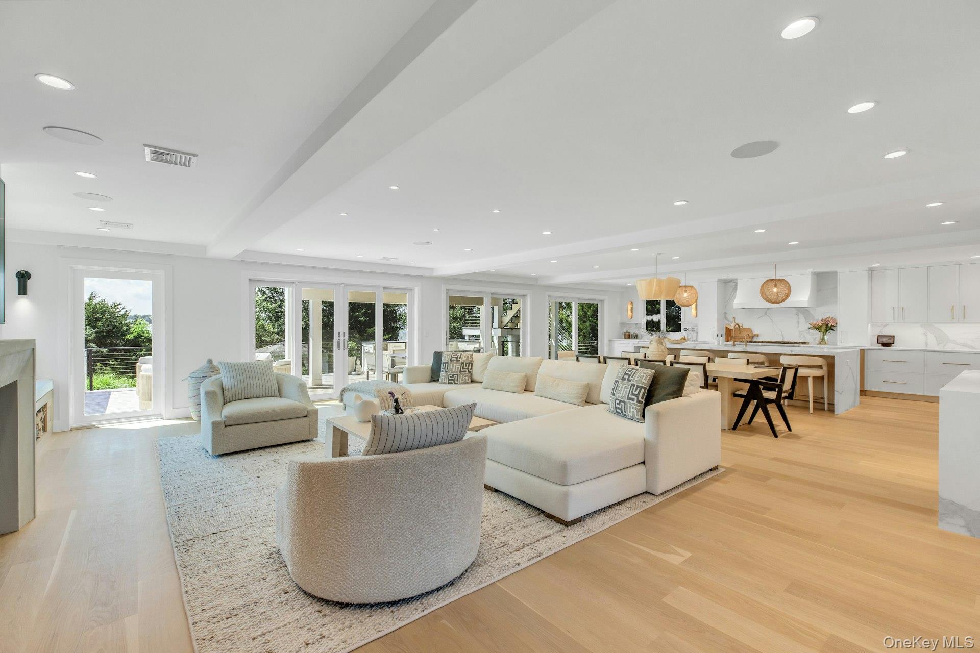 29 Tiana Circle – For Sale photo 6