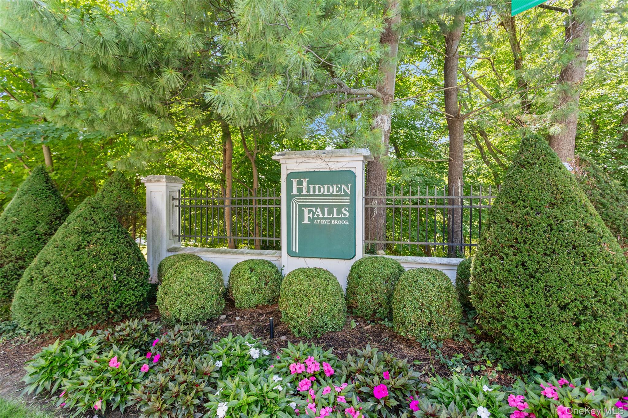 5 Hidden Pond Drive – For Sale photo 40