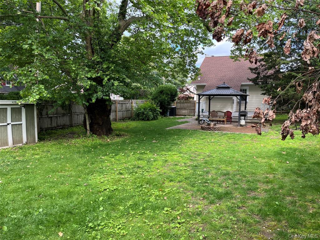 25 Willow Avenue – For Rent photo 14