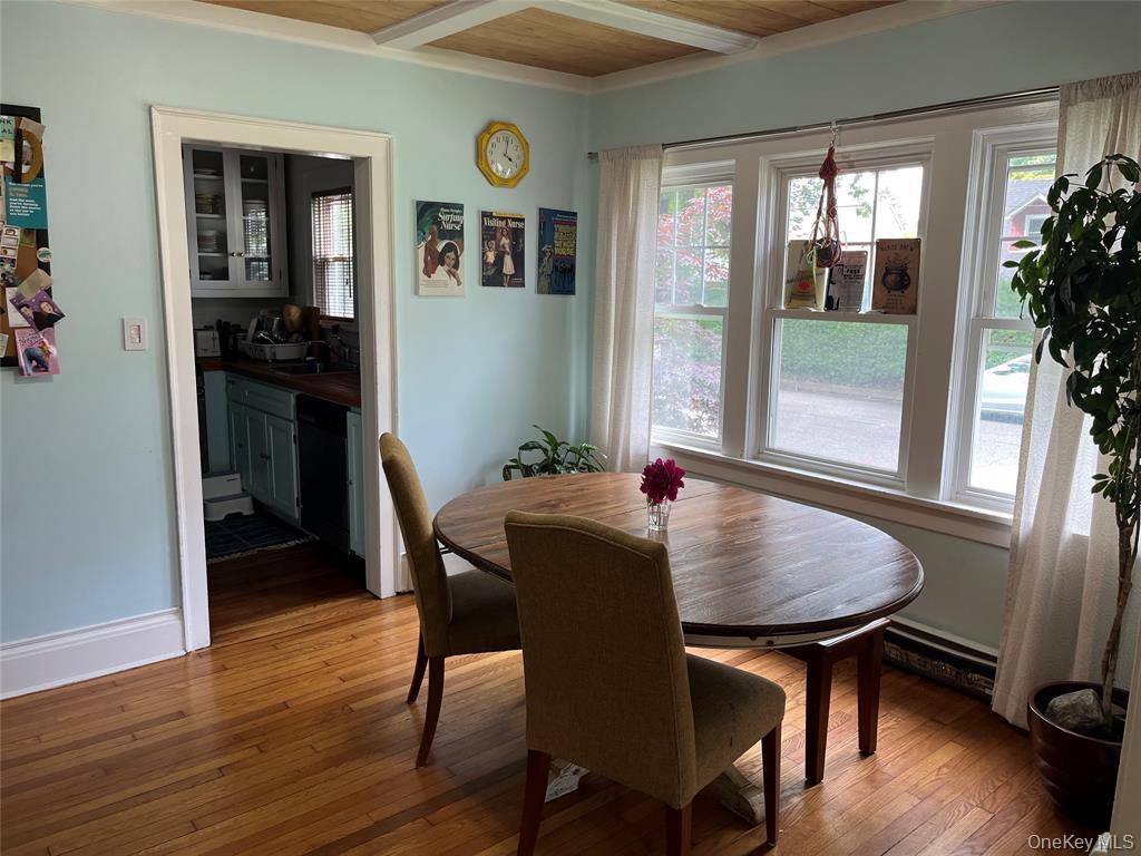 25 Willow Avenue – For Rent photo 4