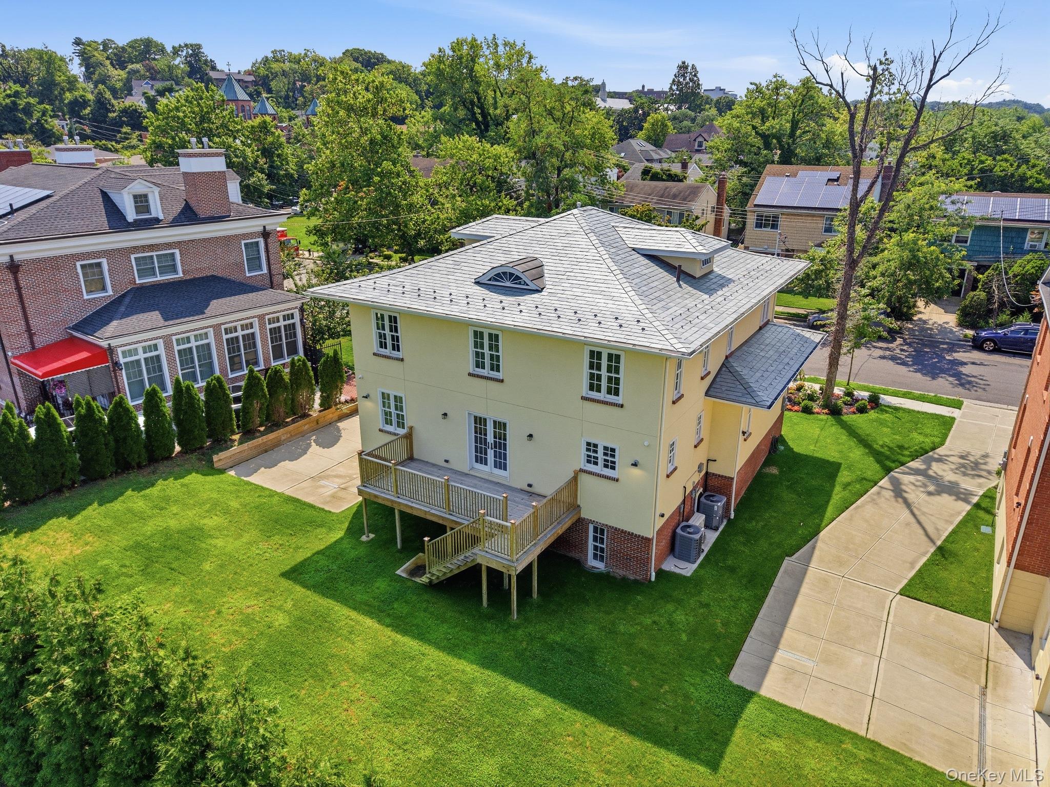 233-25 38 Drive – For Sale photo 7