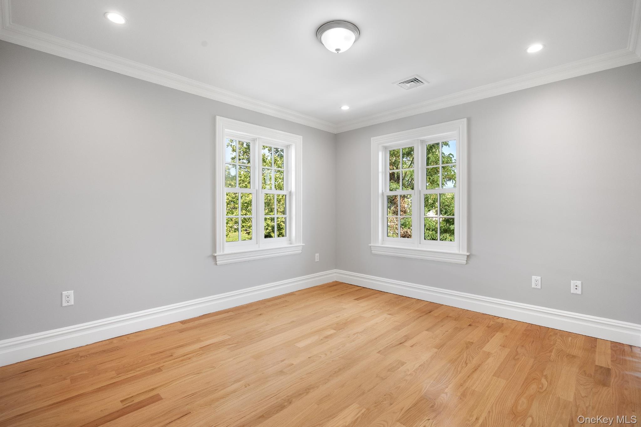 233-25 38 Drive – For Sale photo 35