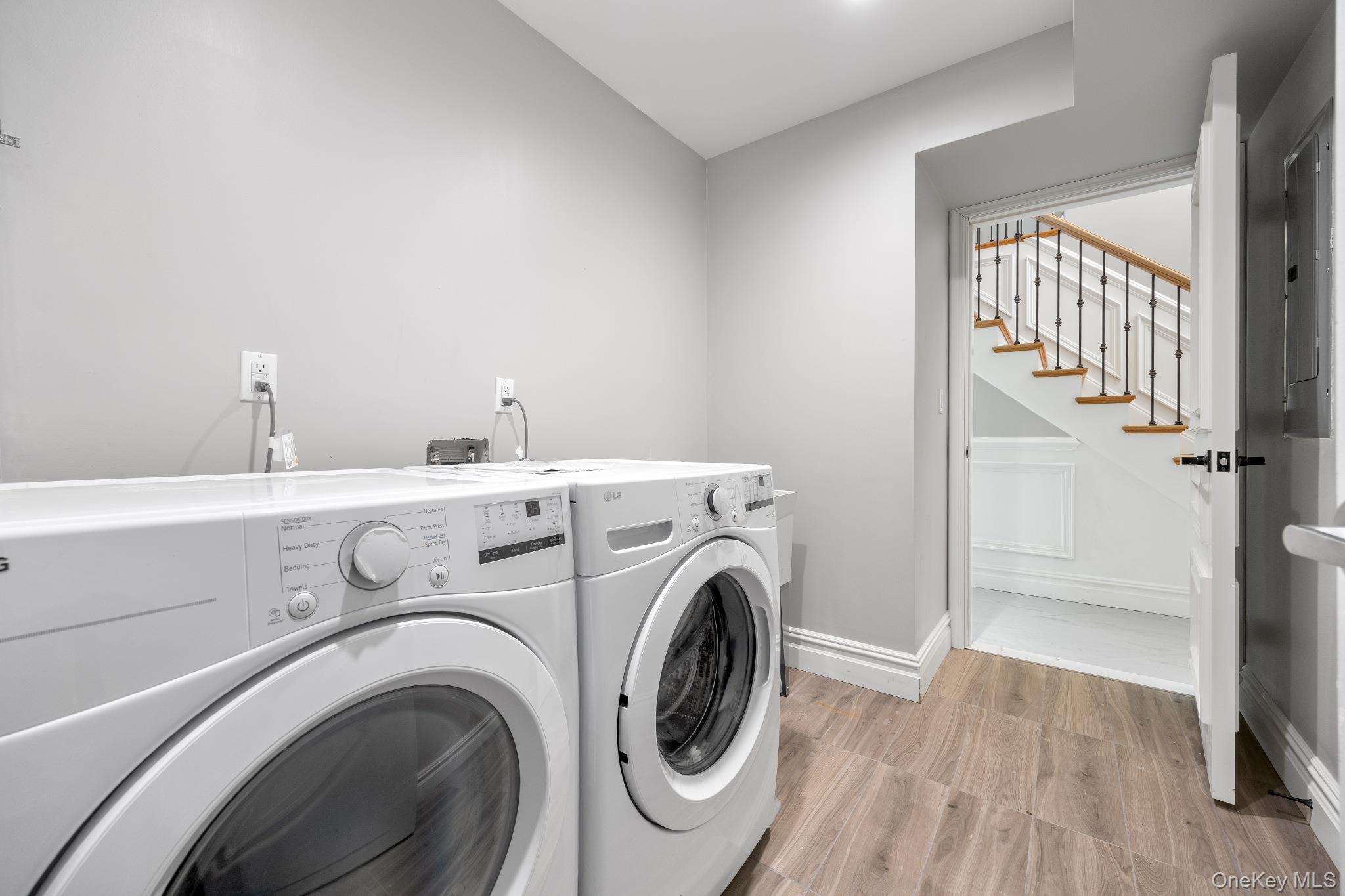 233-25 38 Drive – For Sale photo 44