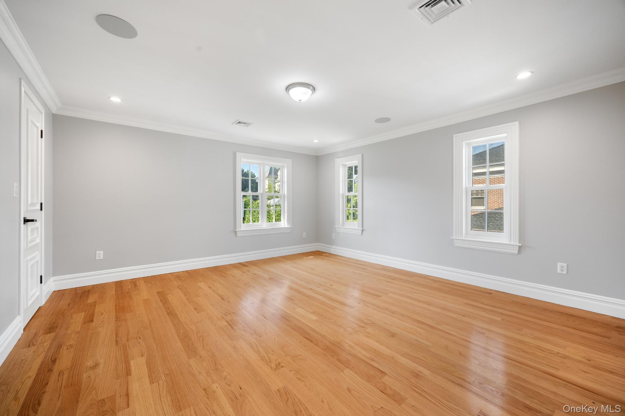 233-25 38 Drive – For Sale photo 28