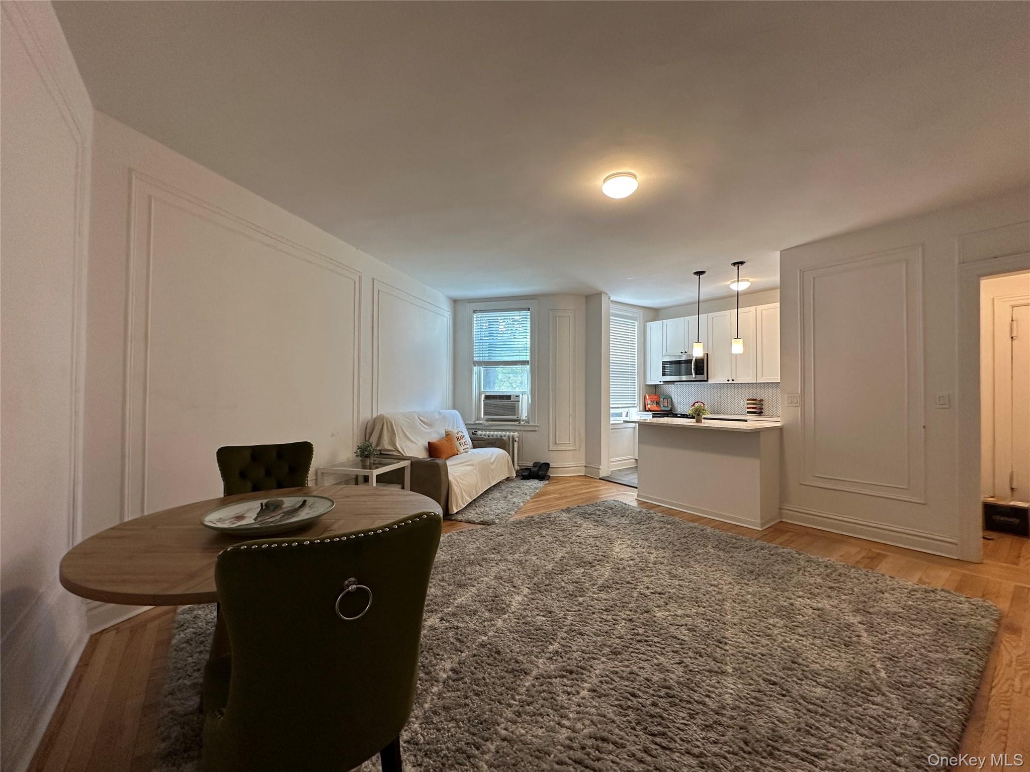445 Gramatan Avenue, Unit EB1 photo 5