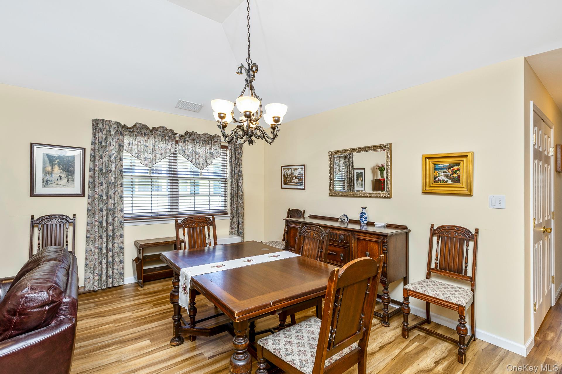 1204 Aerie Way, Unit 1204 photo 6