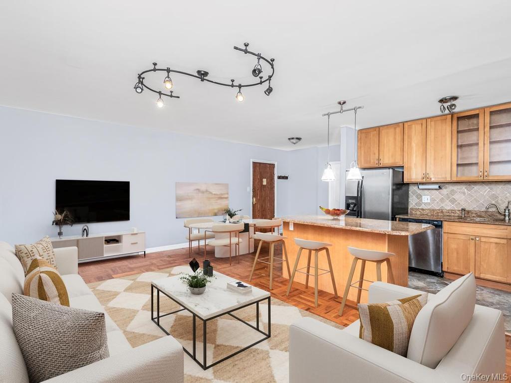 5601 Riverdale Avenue, Unit 3R