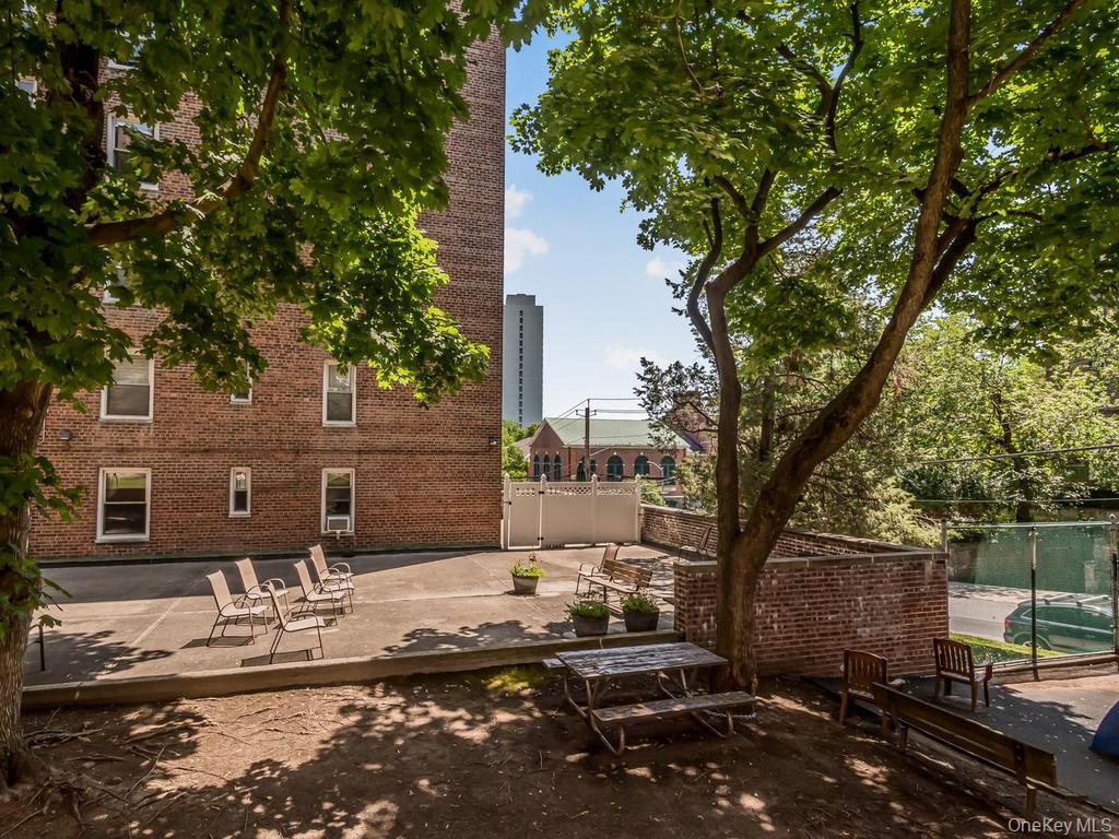 5601 Riverdale Avenue, Unit 3R photo 13