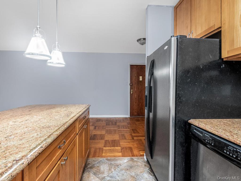5601 Riverdale Avenue, Unit 3R photo 7