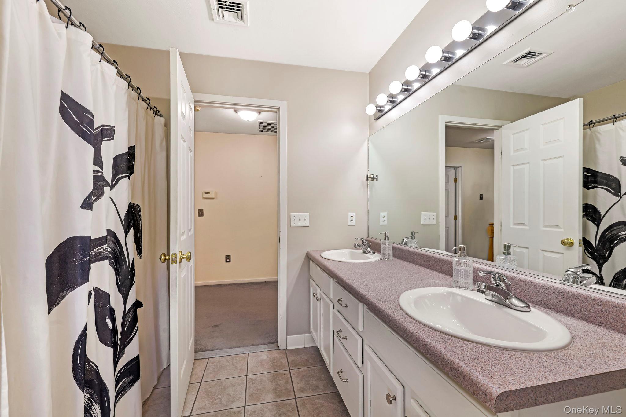 44 Ramblewood Drive – For Sale photo 15