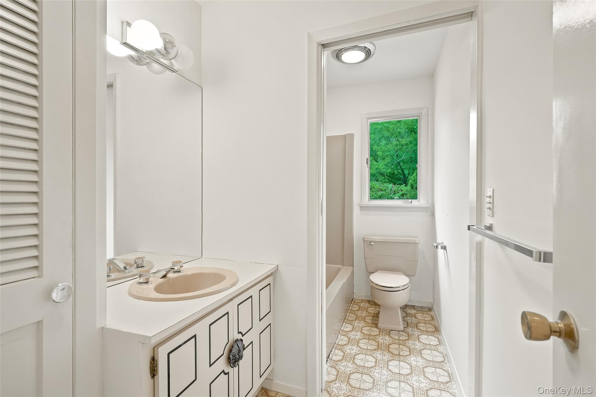 8 Palma Drive – For Sale photo 25