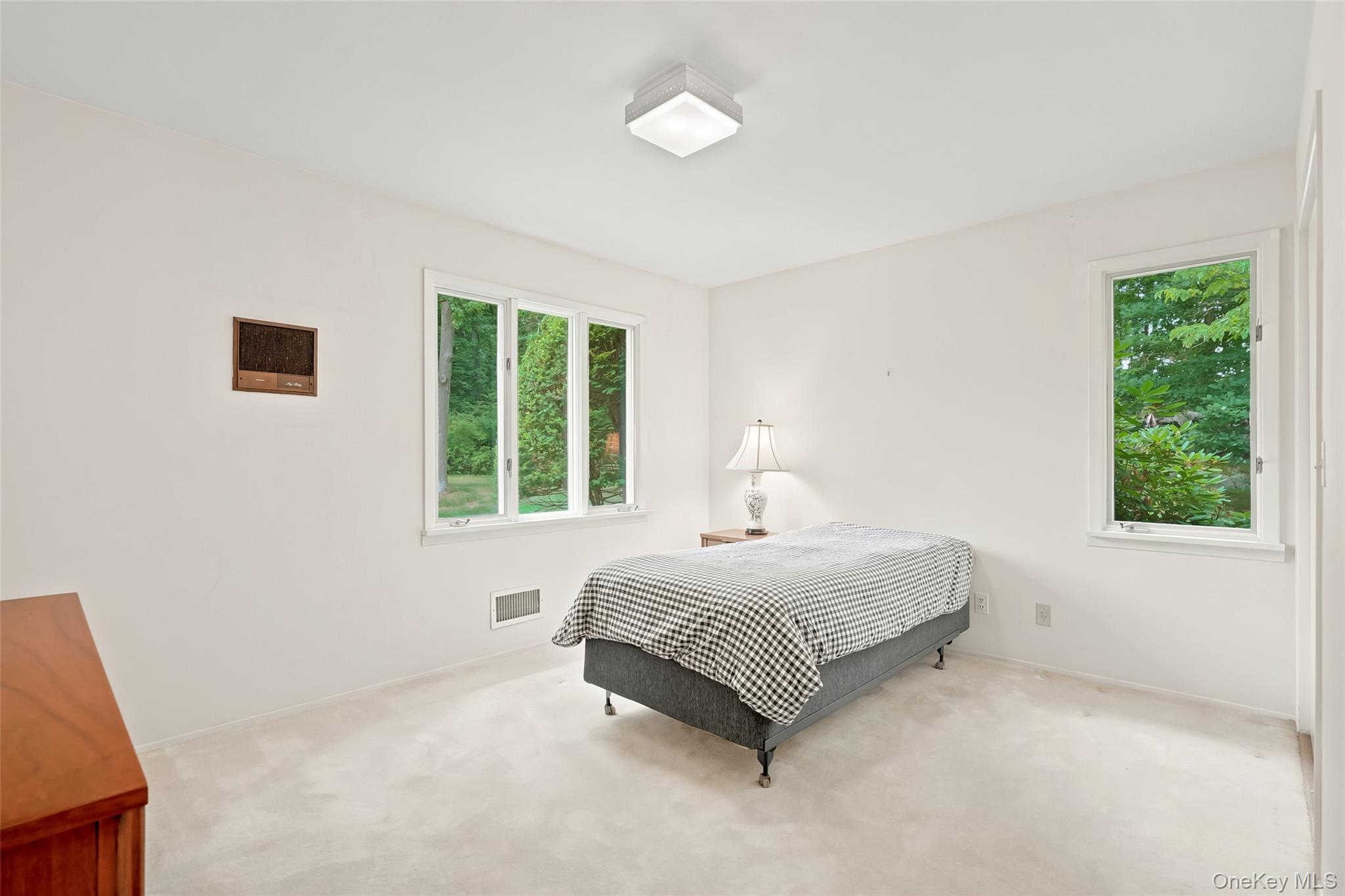 8 Palma Drive – For Sale photo 23
